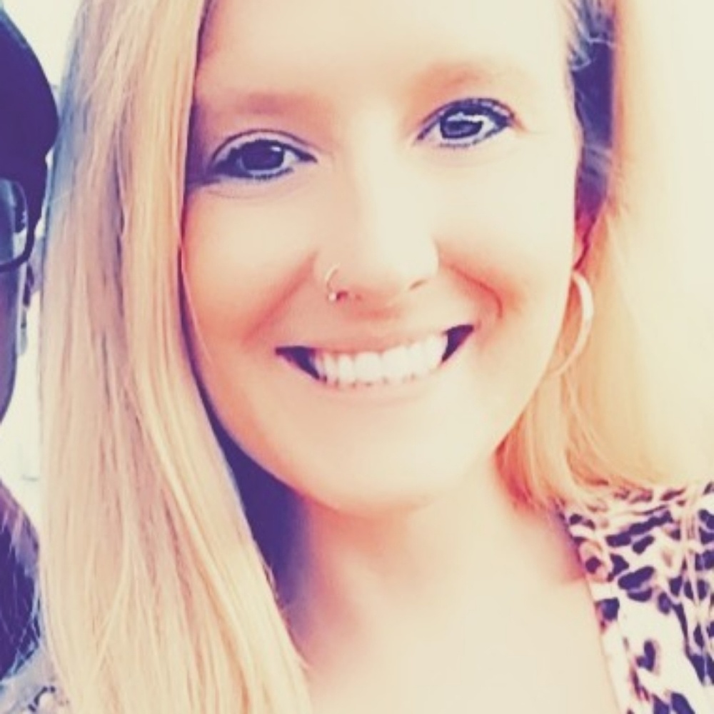 Meet your Posher, Amy